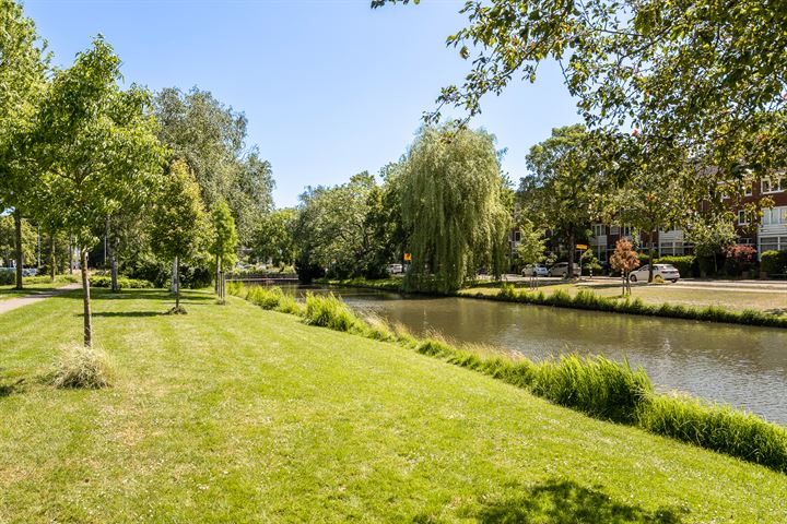 Bekijk foto 46 van Jan Luykenstraat 25