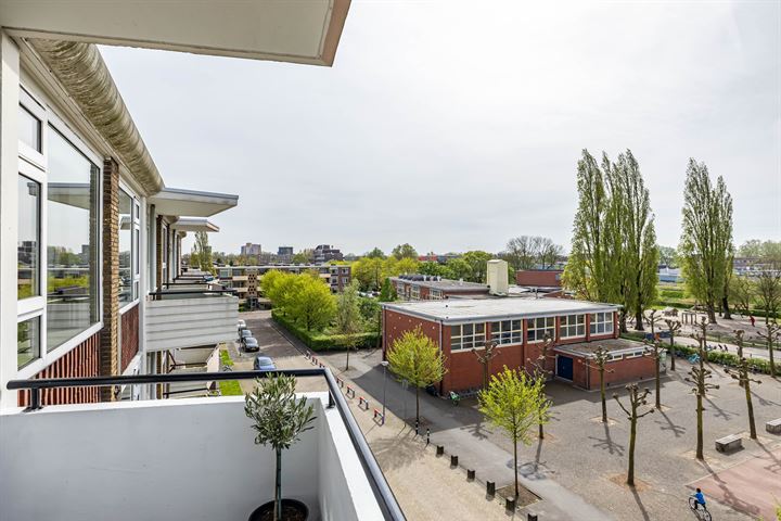 Bekijk foto 40 van Adriaan van Ostadestraat 55