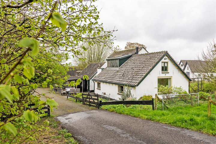 Bekijk foto 2 van Rijnbandijk 47