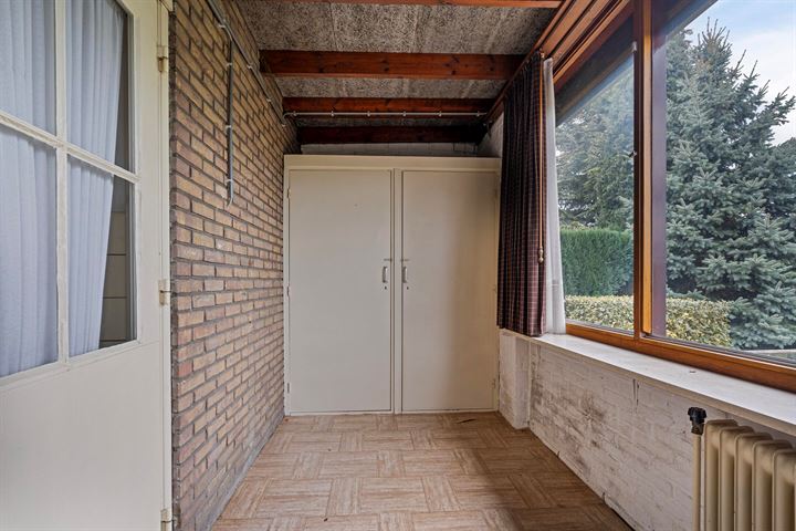 View photo 8 of Geleenstraat 56