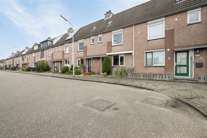 View photo 22 of Etta Palmstraat 208