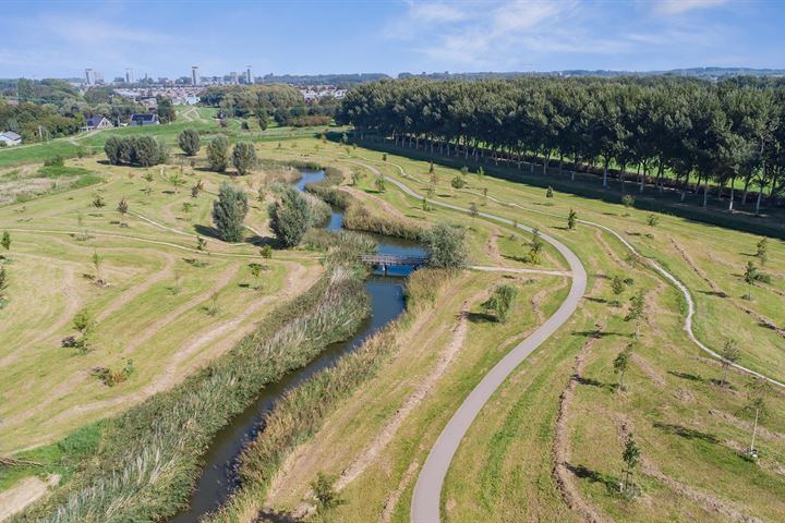 Bekijk foto 49 van Lange Putseweg 2