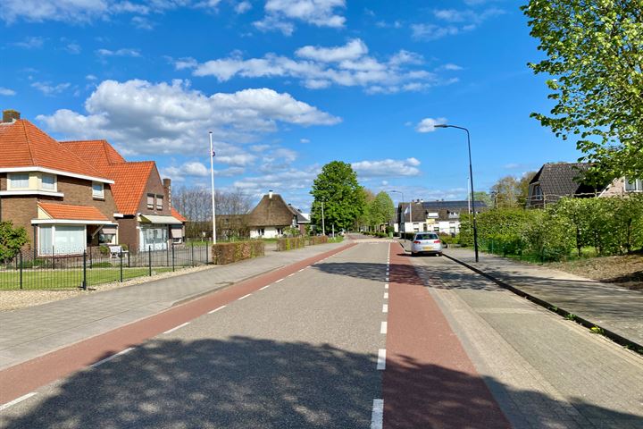 Bekijk foto 53 van Pannerdenseweg 26