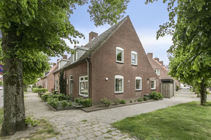 Bekijk foto 1 van Prinses Beatrixstraat 31