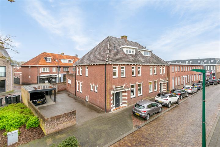 Bekijk foto 1 van Sint Josephstraat 155