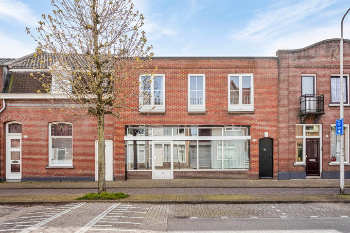 Bekijk foto 1 van Molenstraat 72