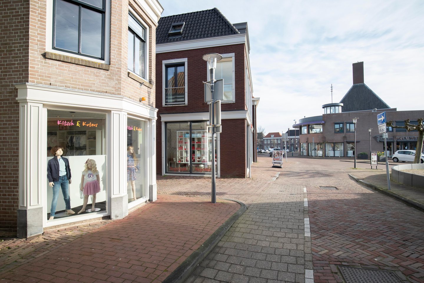 Bekijk foto 2 van Kruisstraat 13