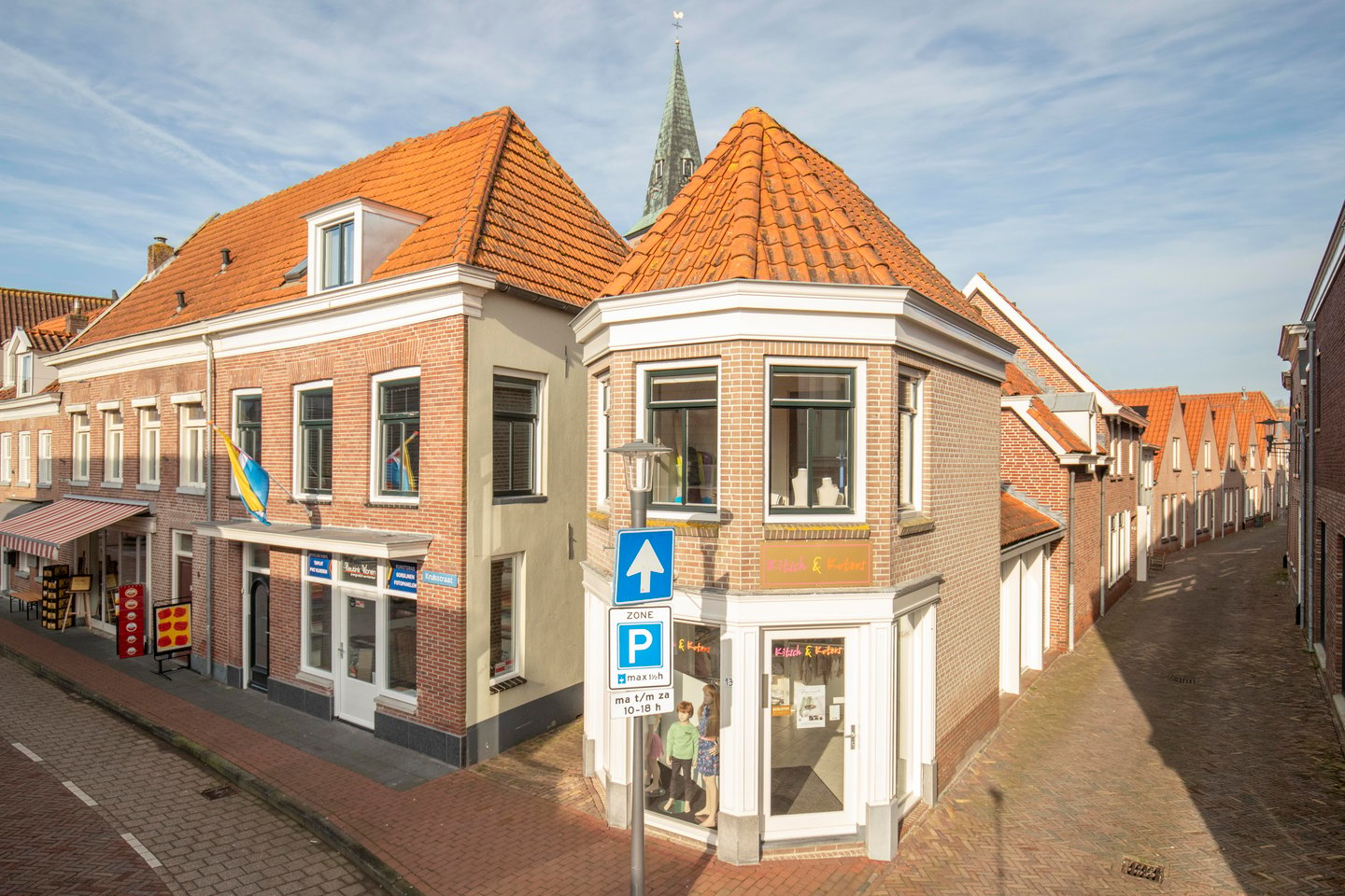 View photo 1 of Kruisstraat 13