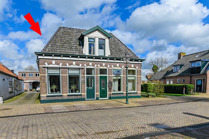 Bekijk foto 1 van Hoofdstraat 108