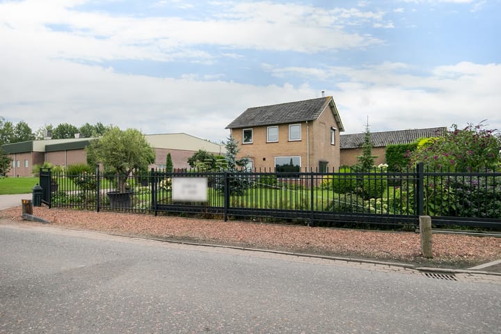 Photo 3 of Laarstraat 27-27A