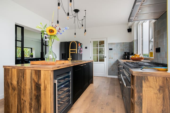 Photo 16 of Laarstraat 27-27A