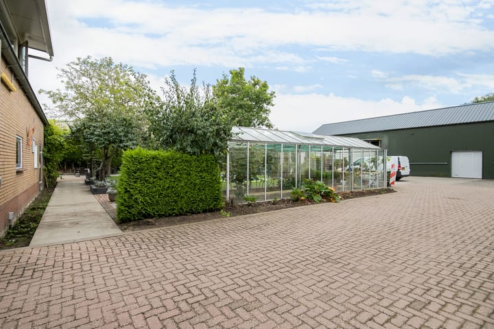 Photo 35 of Laarstraat 27-27A