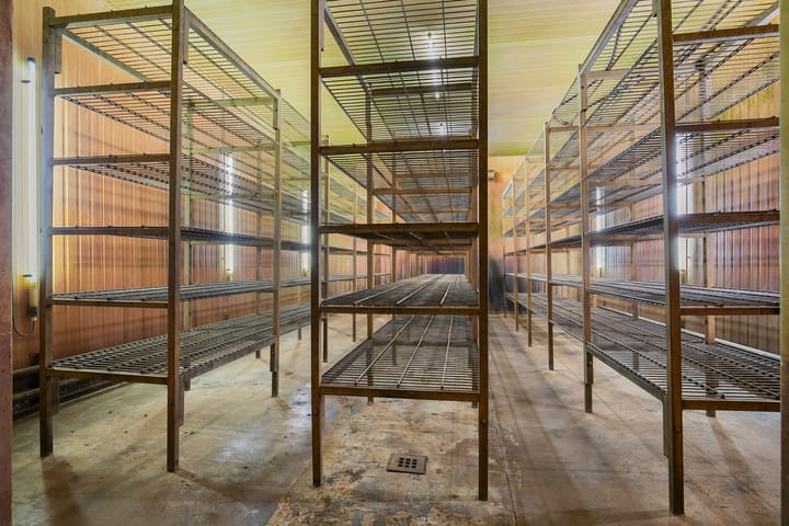 Photo 52 of Laarstraat 27-27A