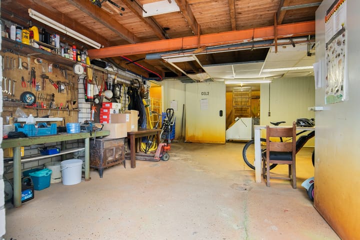 Photo 55 of Laarstraat 27-27A