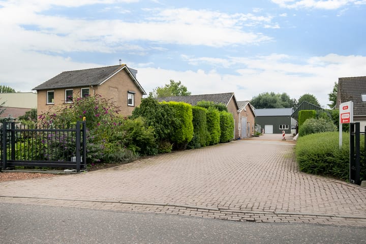 Photo 62 of Laarstraat 27-27A