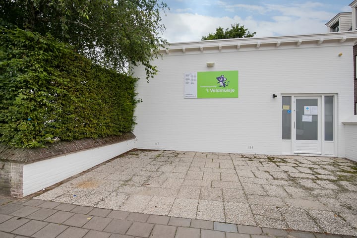 Photo 65 of Laarstraat 27-27A