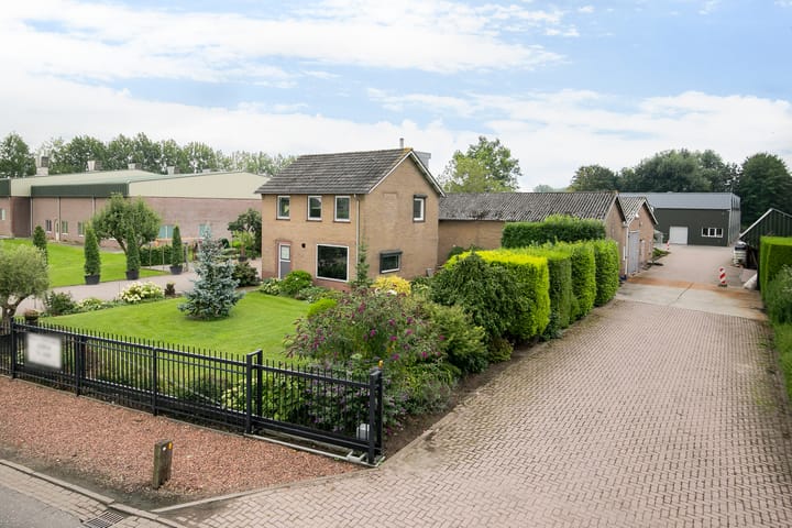 Photo 69 of Laarstraat 27-27A