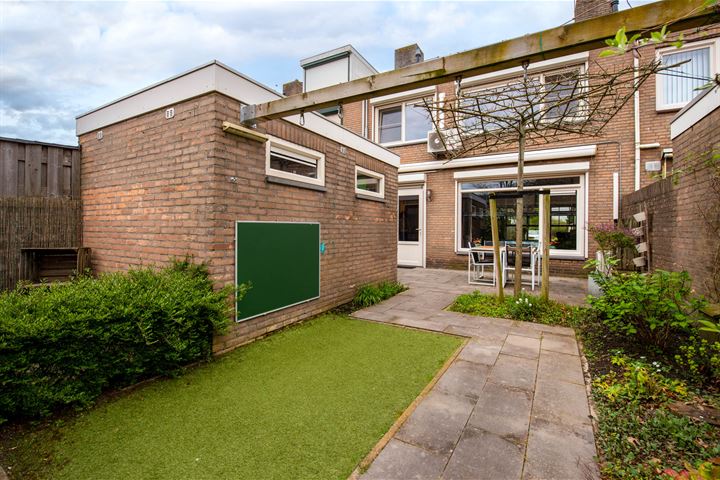 Bekijk foto 31 van Huijgensstraat 28