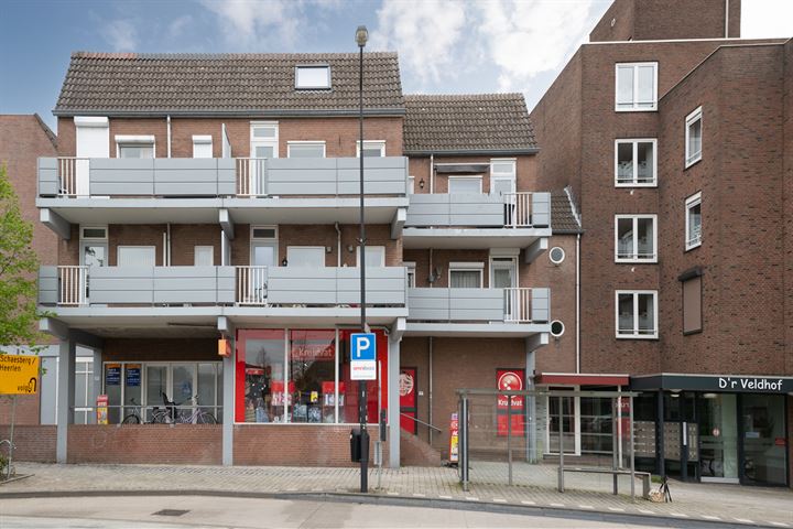 Bekijk foto 1 van Veldhofstraat 23-B