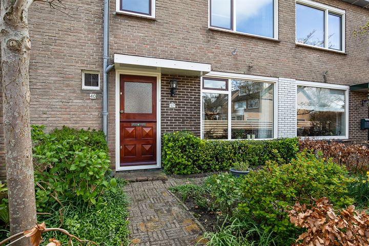 View photo 8 of Binderstraat 40