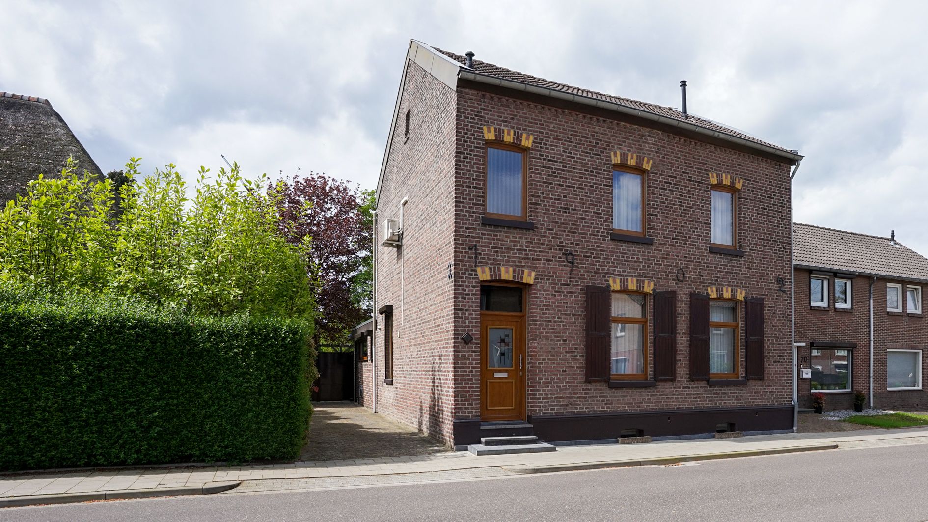 Kerkstraat, 72, Landgraaf, 6374HN, Limburg, Nederland 72