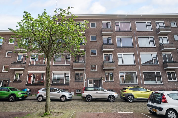 Bekijk foto 5 van Troelstrastraat 8-A