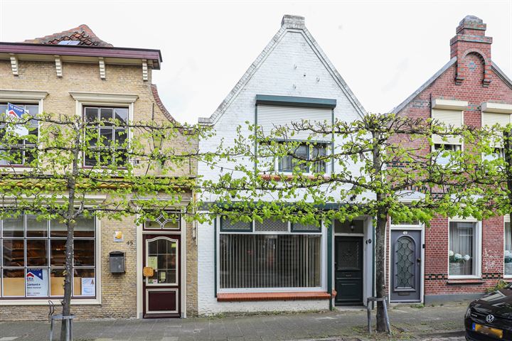 Bekijk foto 1 van Voorstraat 47