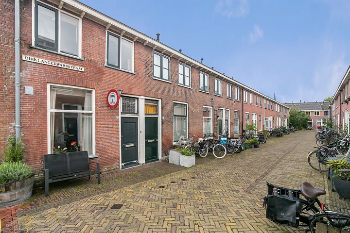 Bekijk foto 27 van Dirklangendwarsstraat 44