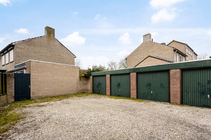 View photo 34 of Dorpstraat 123