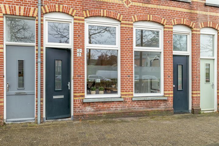 View photo 2 of Nassaustraat 13-A