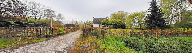 Bekijk 360° foto van Voortuin van Hooijdonk 7