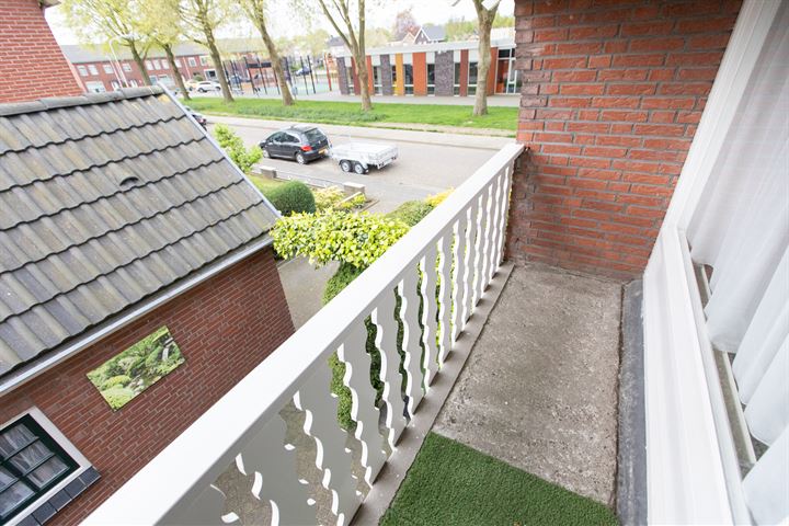 Bekijk foto 33 van Veldstraat 2