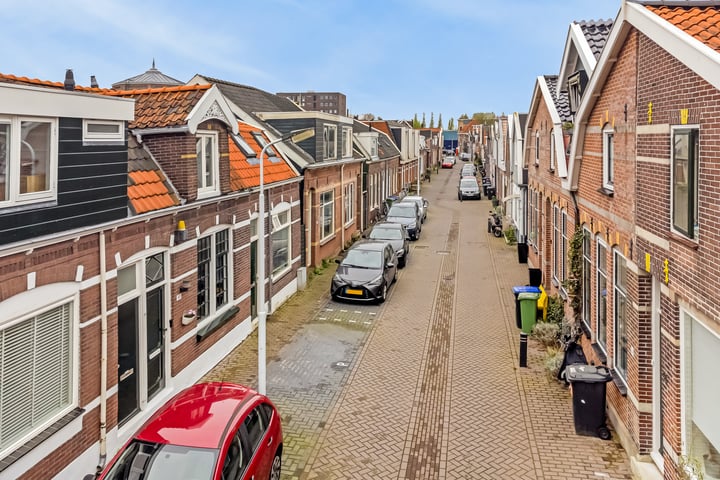 Bekijk foto 30 van Schoolmeestersstraat 42