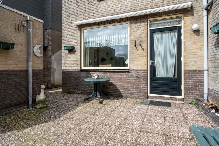 Bekijk foto 30 van Schoolstraat 3