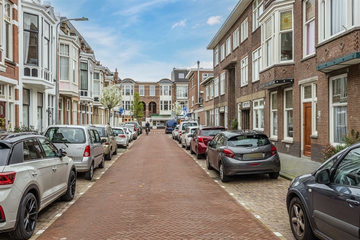 View photo 48 of Hendrik Zwaardecroonstraat 17