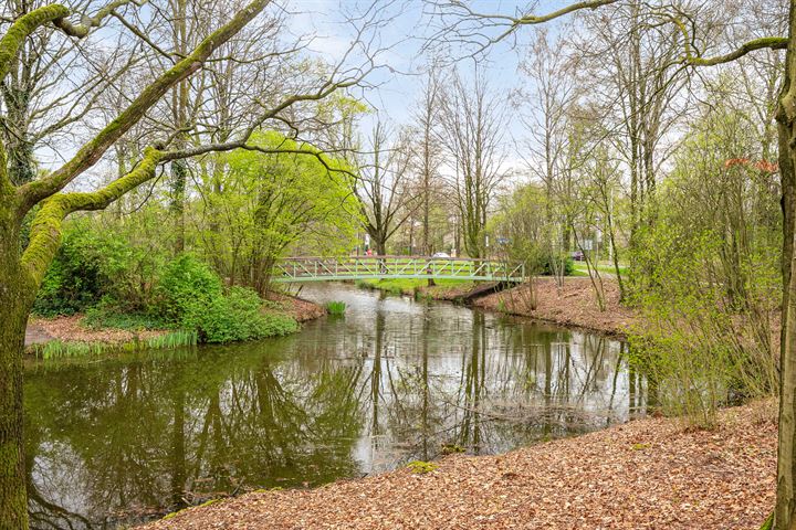 Bekijk foto 38 van Van Speykstraat 18