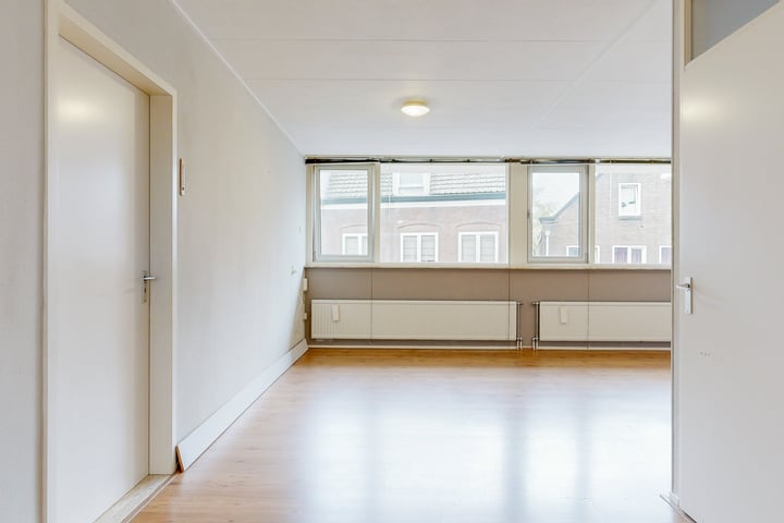 Bekijk foto 5 van Dorpsstraat 32-A