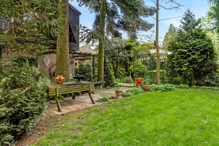 Foto 16 van Violenstraat 5