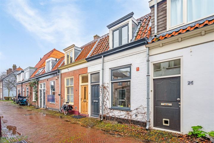 Bekijk foto 1 van Leliestraat 28