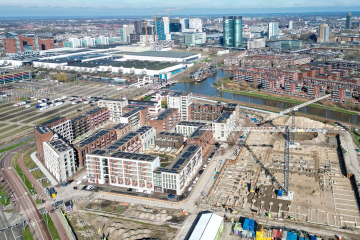 Bekijk foto 43 van Utrechts Kindercomitéstraat 37