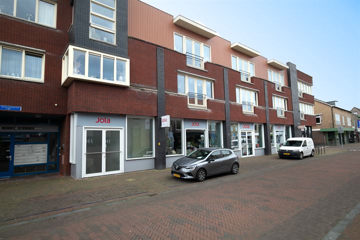 Bekijk foto 3 van De Henschoterhof 21