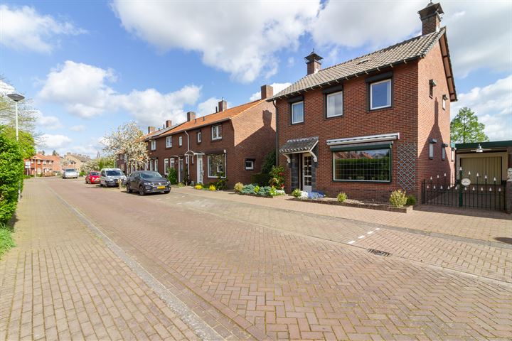 Bekijk foto 34 van Schuttersstraat 22