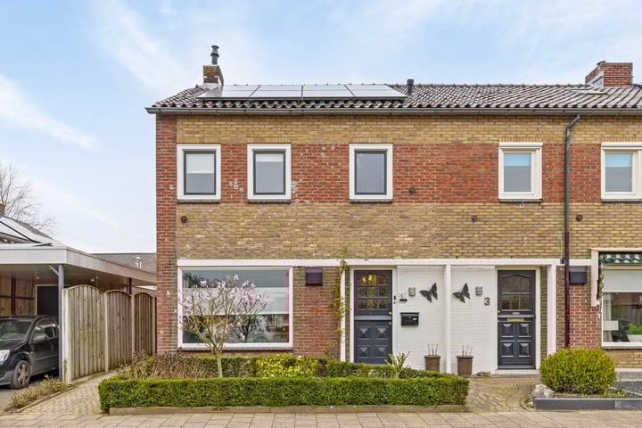 Bekijk foto 1 van Jan Vermeerstraat 1
