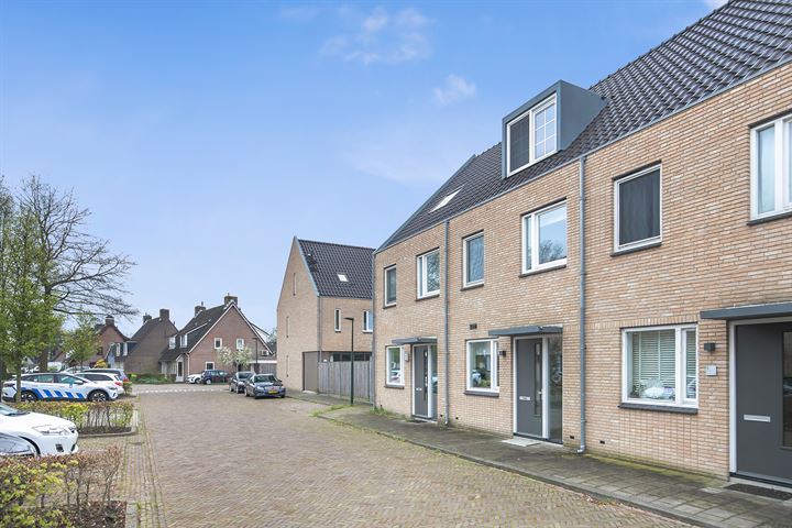 Bekijk foto 1 van Reuselhof 3