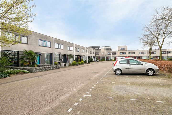 Bekijk foto 30 van Nieuwkoopplein 10