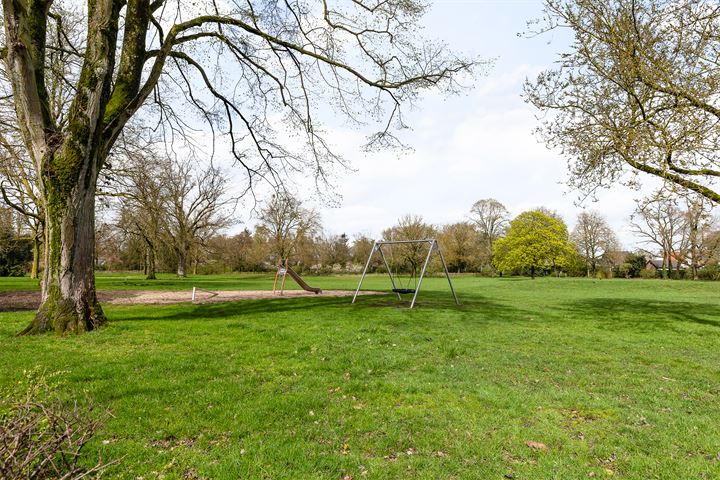 Bekijk foto 50 van IJzerweg 11