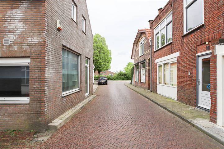 Bekijk foto 31 van Molenstraat 12