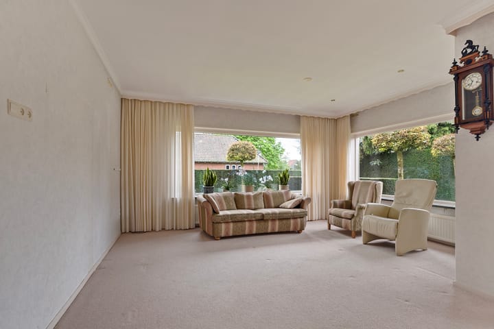 Foto 2 van Moersluisstraat 4