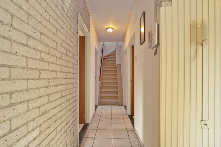 Foto 11 van Moersluisstraat 4