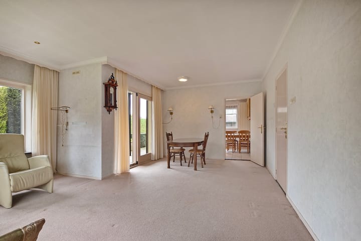 Foto 14 van Moersluisstraat 4